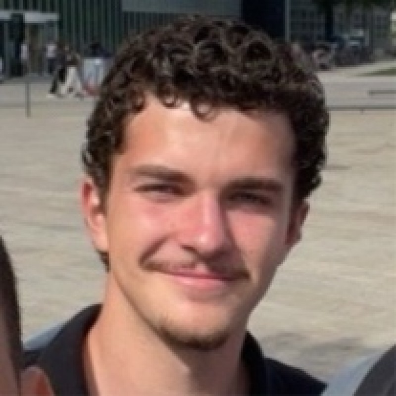 Photo de {{ etude.name }}